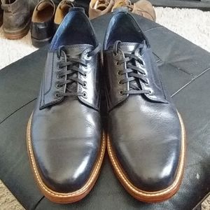 Brand new Cole has plain toe Tyler shoes